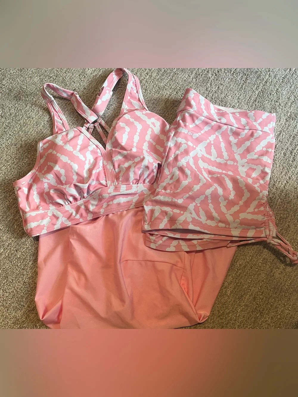 Classic 3 Piece Tankini Swimsuit with Board Shorts Pink M. 2469/bb12-2